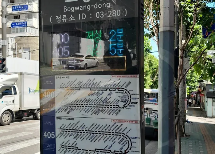 Itaewon Female Only Living With Host *