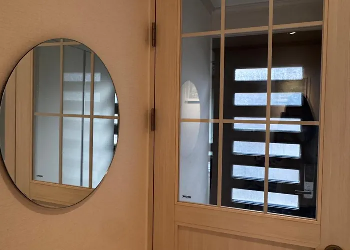 Pansiyon Itaewon Female Only Living With Host